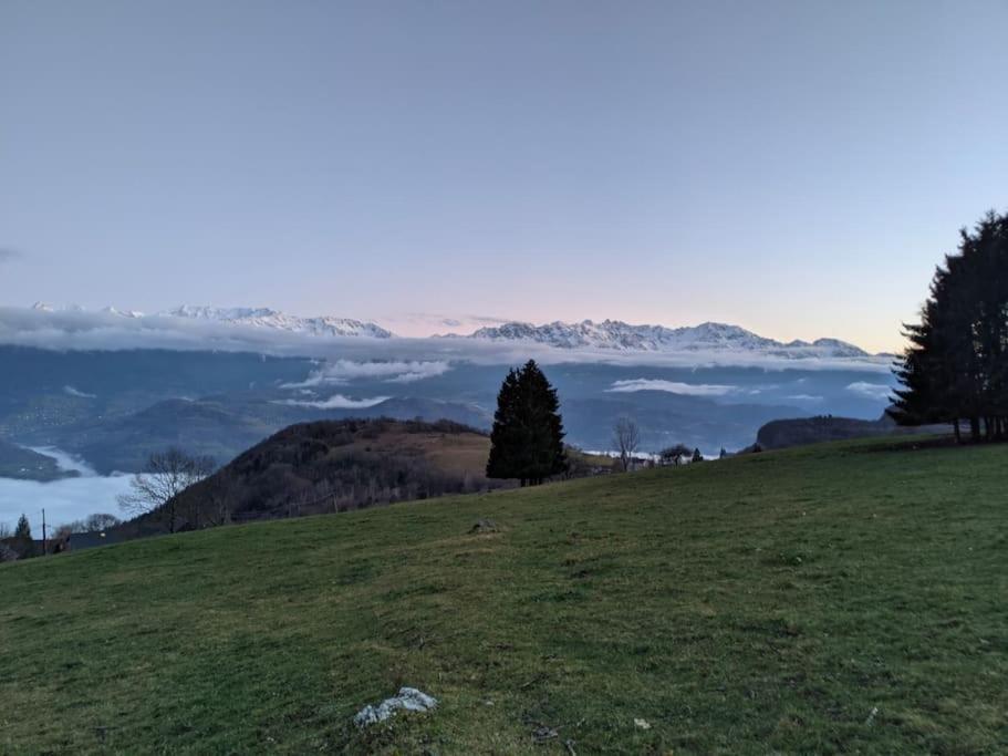 Maison Familiale En Montagne Avec Vue Merveilleuse Sur Le Massif De Belledonne Saint-Bernard  Exterior foto