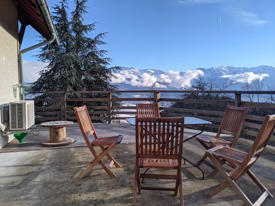 Maison Familiale En Montagne Avec Vue Merveilleuse Sur Le Massif De Belledonne Saint-Bernard  Exterior foto